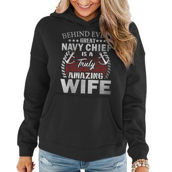 Navy Chief A Truly Amazing Wife Navy Chief Veteran Women Hoodie - Seseable
