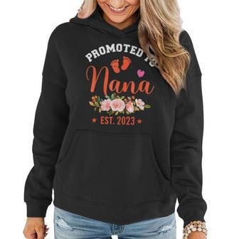 Promoted To Nana Est 2023 Flower First Time Grandma 2023 Women Hoodie - Seseable