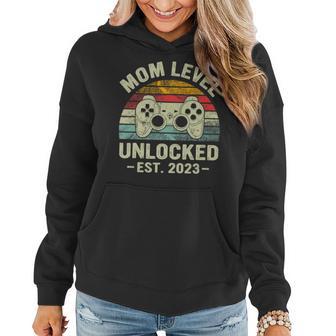 Retro Mom Level Unlocked Est 2023 - Funny New Mom Women Hoodie - Seseable