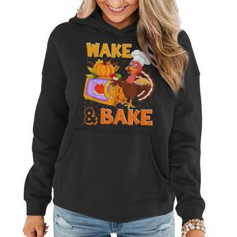 Wake Bake Turkey Feast Meal Dinner Chef Funny Thanksgiving Women Hoodie - Seseable