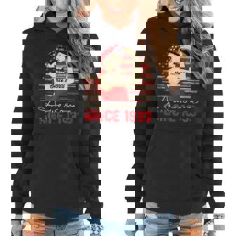 Womens 90 Year Old Awesome Since 1933 90Th Birthday Gifts Women Women Hoodie - Thegiftio