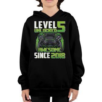 5Th Birthday Boy Level 5 Unlocked Awesome 2018 Video Gamer V3 Youth Hoodie - Thegiftio UK