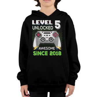 5Th Birthday Boy Level 5 Unlocked Awesome 2018 Video Gamer V4 Youth Hoodie - Thegiftio UK