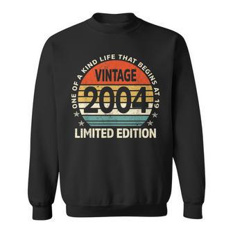 19 Years Old Made In 2004 Limited Edition 19Th Birthday Gift Sweatshirt - Seseable