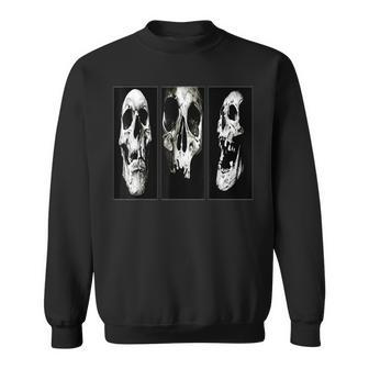 3 Skulls Funny Horror X Ray Halloween Skeleton Men Men Women Sweatshirt Graphic Print Unisex - Thegiftio UK