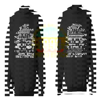30 Year Old Legendary Retro Vintage Awesome Birthday 1993 Sweatshirt - Thegiftio UK