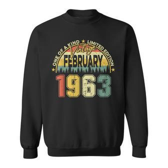 60 Years Old Mens Vintage February 1963 60Th Birthday Gifts Sweatshirt - Seseable