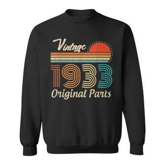 90 Year Old Gifts Born In 1933 Vintage 90Th Birthday Retro Men Women Sweatshirt Graphic Print Unisex - Seseable