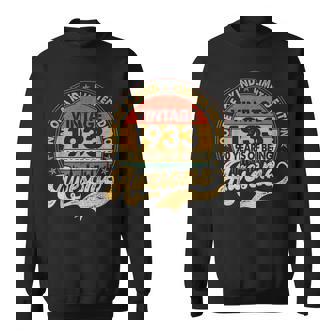 90 Year Old Gifts Vintage 1933 Limited Edition 90Th Birthday V15 Sweatshirt - Thegiftio