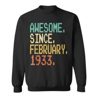 90Th Birthday Gift 90 Years Old Awesome Since February 1933 Sweatshirt - Seseable