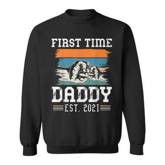 First Time Dad Est 2021 Gift New Dad Retro Vintage Colors Sweatshirt - Seseable