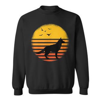 German Shepherd Vintage Retro Mom Dad Dog Pet Lover Gsd Sweatshirt - Seseable