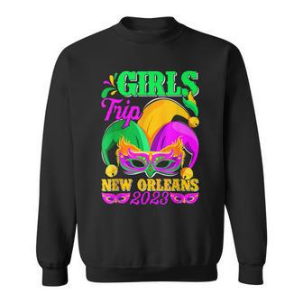 Girls Trip New Orleans 2023 Funny Jester Mask Mardi Gras Sweatshirt | Mazezy