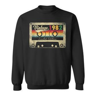 Limited Edition Vintage Best Of 1982 40Th Birthday Gift Sweatshirt - Seseable