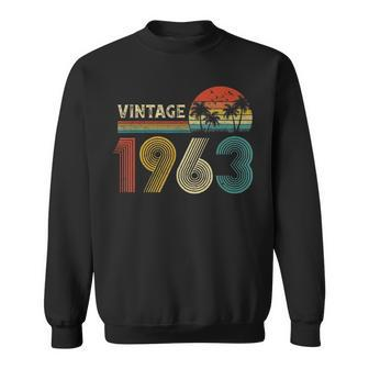 Made In 1963 60 Years Old Vintage 60Th Birthday Gifts Men Women Sweatshirt Graphic Print Unisex - Seseable