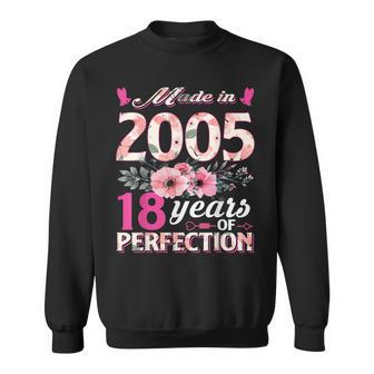 Made In 2005 Floral 18 Years Old Gifts 18Th Birthday Women Sweatshirt - Thegiftio UK