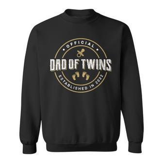 Mens Dad Of Twins 2022 New Daddy To Be Funny Expecting Proud Sweatshirt - Thegiftio UK