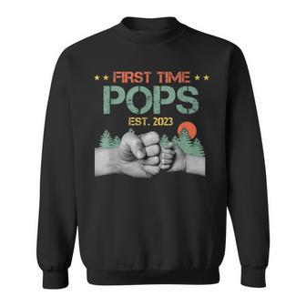 Mens First Time Pops Soon To Be Pops Est 2023 Fathers Day Sweatshirt - Thegiftio UK