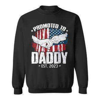 Mens Promoted To Daddy Est 2023 Patriotic Dad To Be Fathers Day Sweatshirt - Thegiftio UK