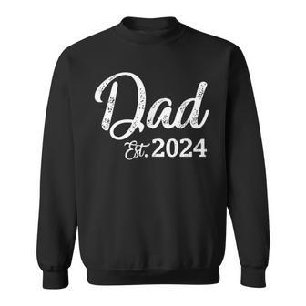 Mens Soon To Be Dad Est 2024 Fathers Day New Dad Vintage Mens Sweatshirt - Thegiftio UK