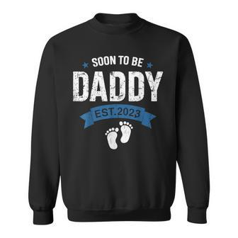 Mens Soon To Be Daddy 2023 New Dad Pregnancy Announcement Sweatshirt | Mazezy