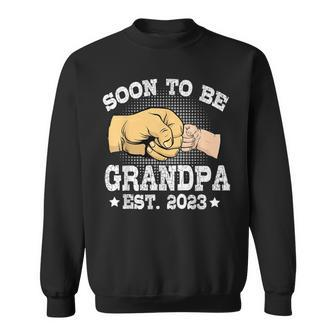 Mens Soon To Be Grandpa Est 2023 First Time New Dad Fathers Day Sweatshirt - Thegiftio UK