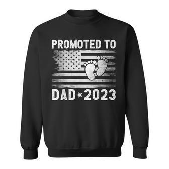 Promoted To Dad 2023 First Time Fathers Day New Dad Usa Flag Sweatshirt - Thegiftio UK