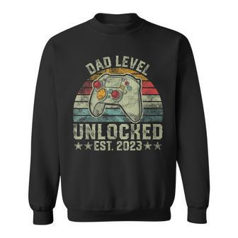 Retro Dad Level Unlocked Est 2023 - Funny New Dad Sweatshirt - Seseable