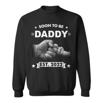 Soon To Be Daddy Est 2022 Expect Baby New Dad Christmas Sweatshirt | Mazezy