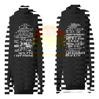 Vintage 1933 Limited Edition 90 Year Old Gifts 90Th Birthday V2 Sweatshirt - Thegiftio