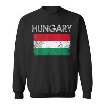 Vintage Hungary Hungarian Flag Pride Gift Sweatshirt - Seseable