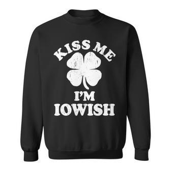 Vintage Kiss Me Im Iowish Shamrock Funny St Patricks Day Sweatshirt | Seseable UK
