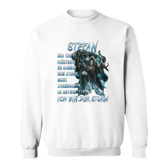 Personalisiertes Stefan Sweatshirt mit Wolf & Sturm, Ich bin der Sturm Motiv - Seseable