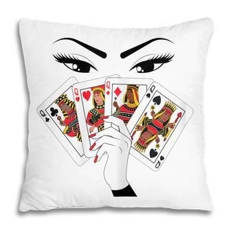 All Melanin Queens Playing Her Hand Gift For Womens Pillow | Mazezy DE