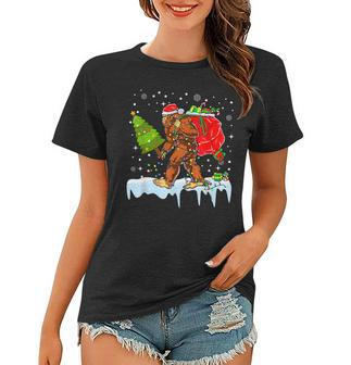 Bigfoot Santa Hat Christmas Tree Lights Funny Xmas Sasquatch Women T-shirt - Thegiftio UK