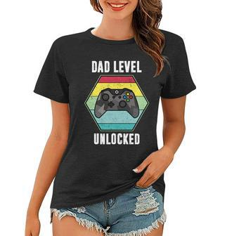 Dad Level Unlocked Gamer Vintage Women T-shirt - Monsterry DE
