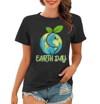Earth Day 2019 Tshirt Great Vintage Earth Day Elephant Shirt Women T-shirt | Mazezy