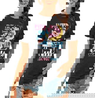 Gender Reveal Pink Or Blue Auntie Loves You Women T-shirt | Mazezy