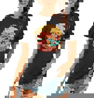 Last Day Of School Groovy Schools Out For Summer Teacher Women T-shirt | Mazezy