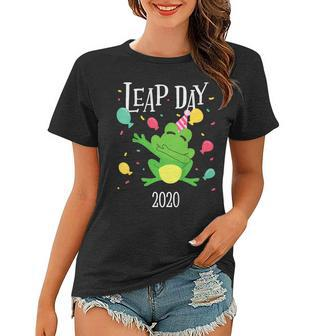 Leap Day February 29Th Funny Leap Year 2020 Dab Frog Gift Women T-shirt | Mazezy