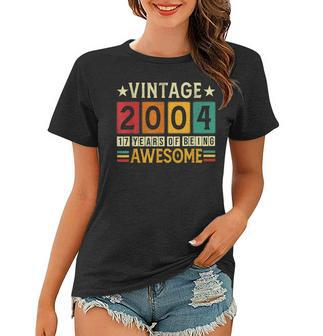 Vintage 2004 19Th Birthday Gifts Made In 2004 19 Years Old Women T-shirt - Thegiftio UK