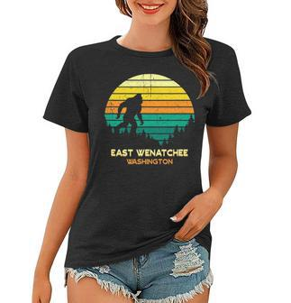 Womens Retro East Wenatchee Washington Big Foot Souvenir Women T-shirt - Seseable