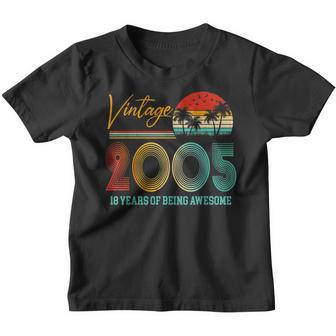 18 Year Old Gift Boys Girls Vintage 2005 18Th Birthday Retro V2 Youth T-shirt - Thegiftio UK