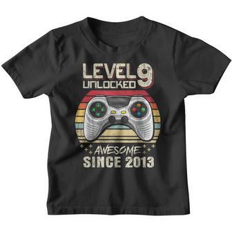 9 Year Old Boy Level 9 Unlocked Awesome 2013 9Th Birthday Youth T-shirt - Thegiftio UK
