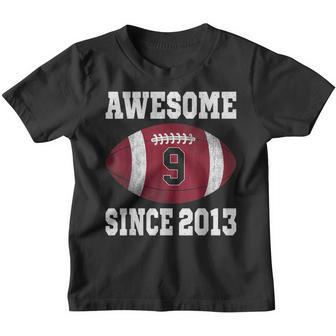 9Th Birthday Football Player 9 Years Old Vintage Retro Youth T-shirt - Thegiftio UK