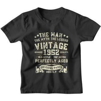 Funny Man Myth Legend 1952 70Th Birthday For 70 Years Old Youth T-shirt - Monsterry UK