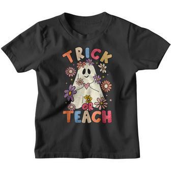 Groovy Halloween Trick Or Teach Retro Ghost Teacher Gifts Youth T-shirt - Thegiftio UK