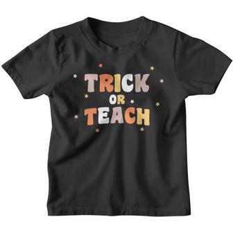 Groovy Vintage Trick Or Teach Funny Teacher Halloween Youth T-shirt - Thegiftio UK