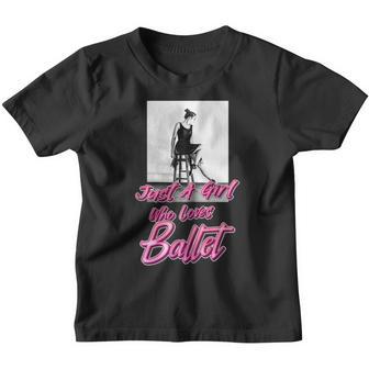 Just A Girl Who Loves Ballet Youth T-shirt - Thegiftio UK