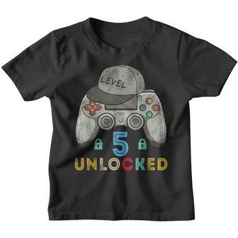 Level 5 Unlocked Video Gamer 5Th Birthday Gifts Boys Youth T-shirt - Thegiftio UK